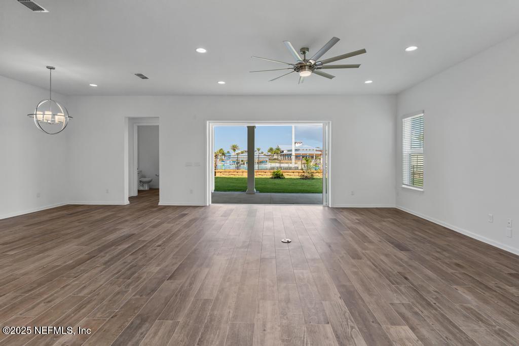 475 MARQUESA Circle, St. Johns