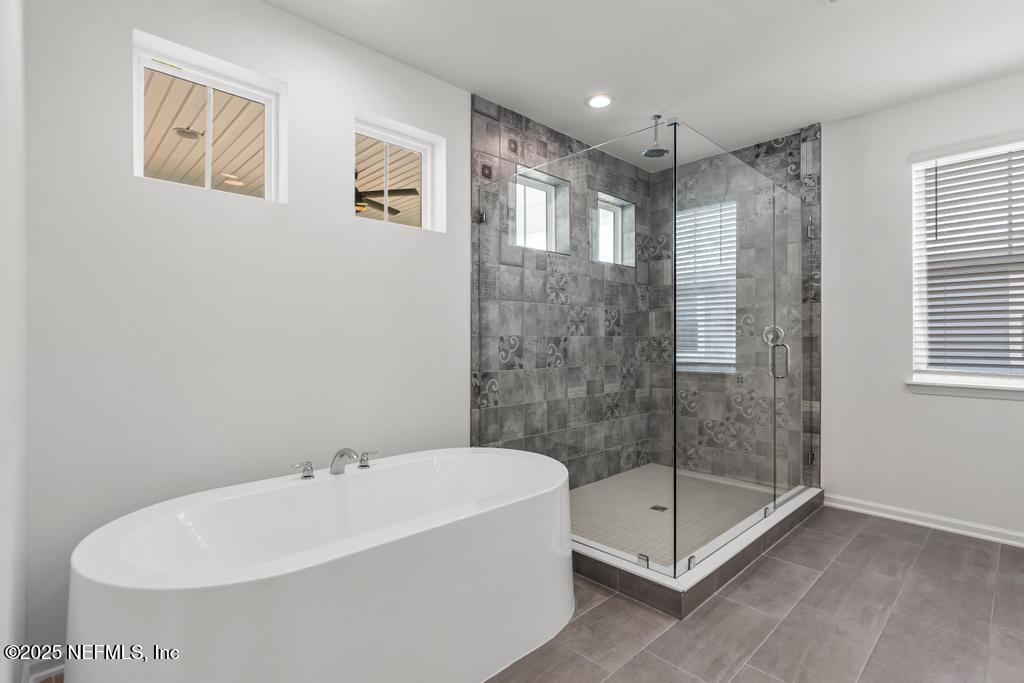 475 MARQUESA Circle, St. Johns