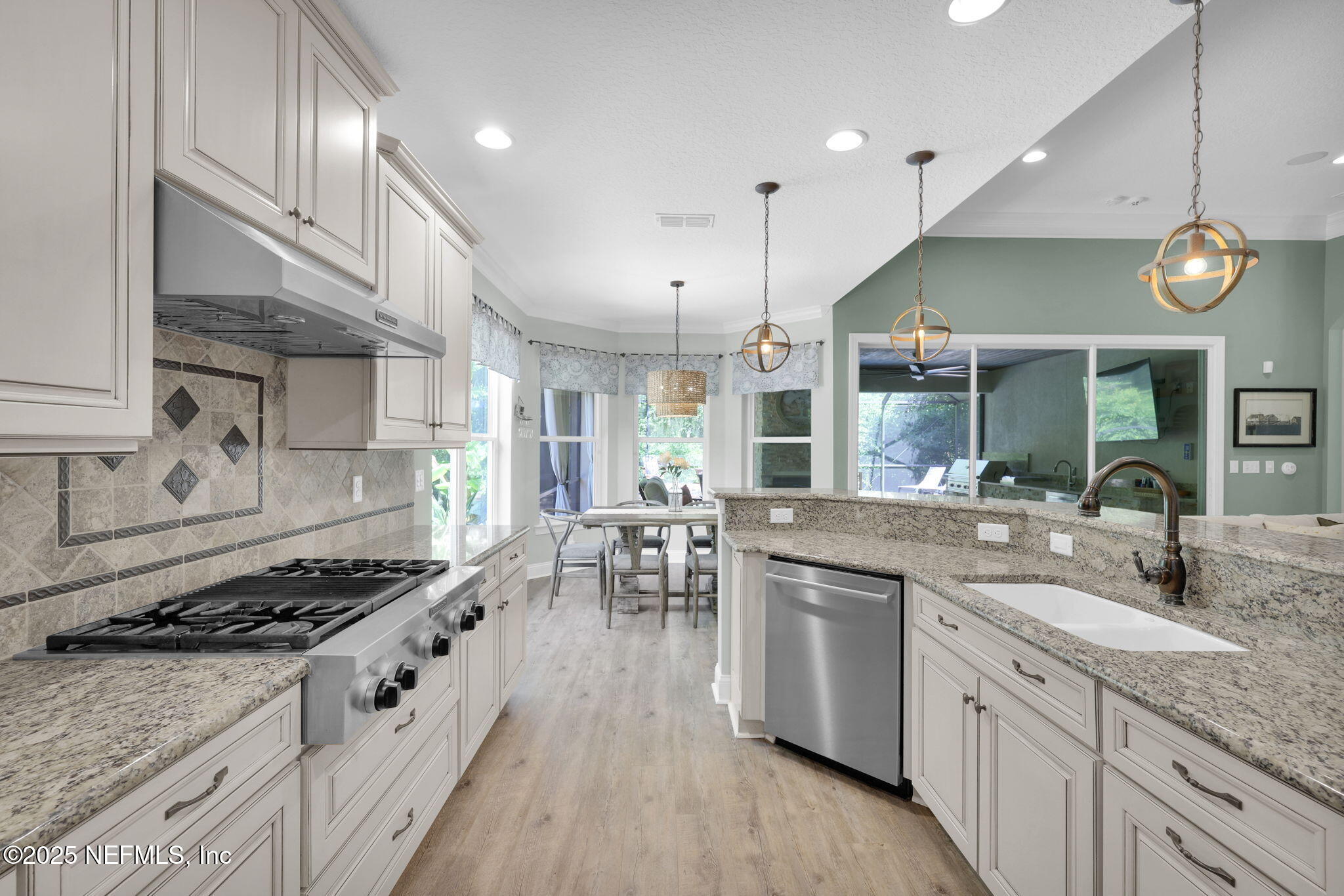 182 TARPON BAY Court