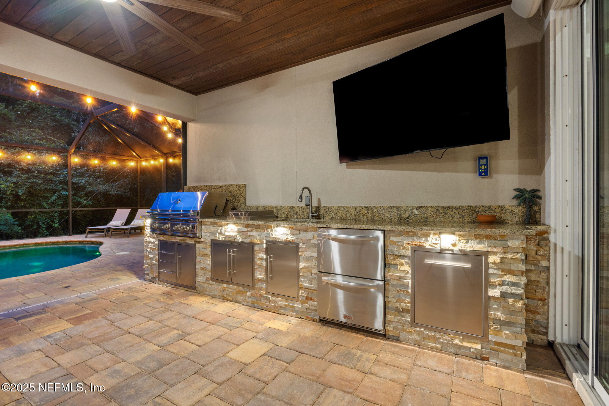 182 TARPON BAY Court