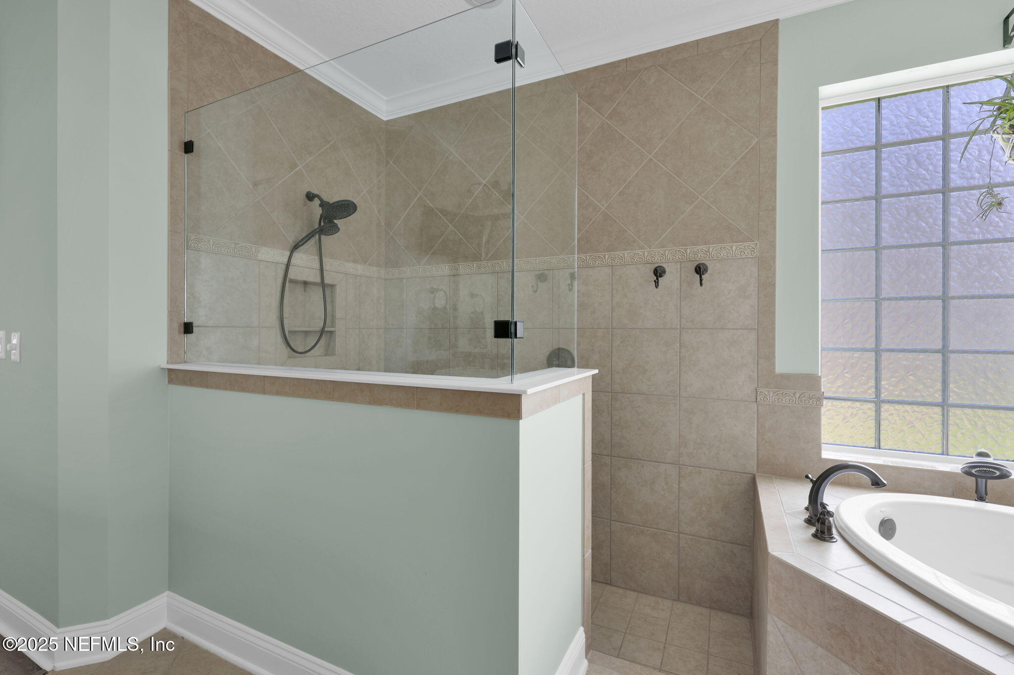182 TARPON BAY Court