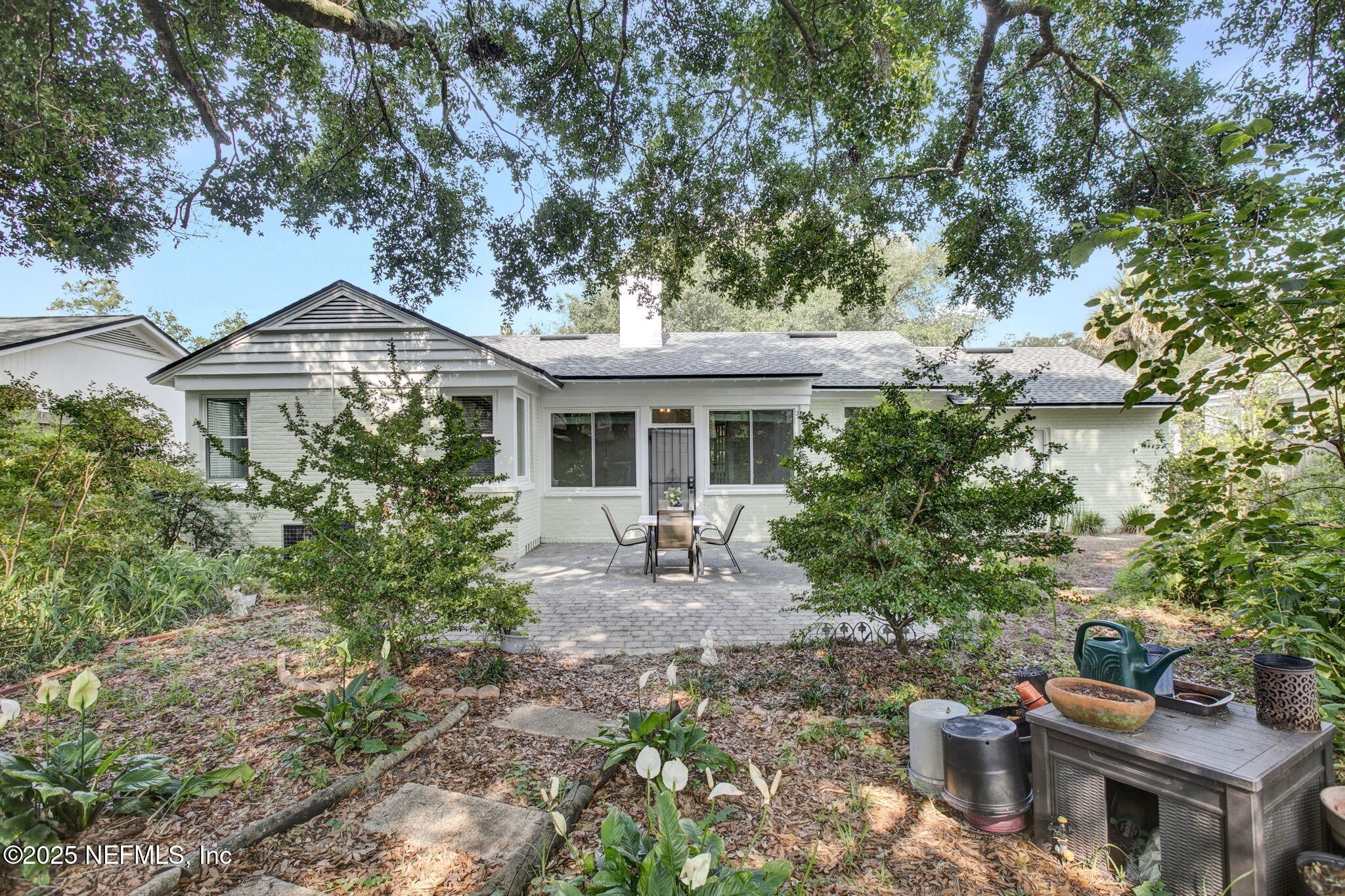 1409 MONTICELLO Road