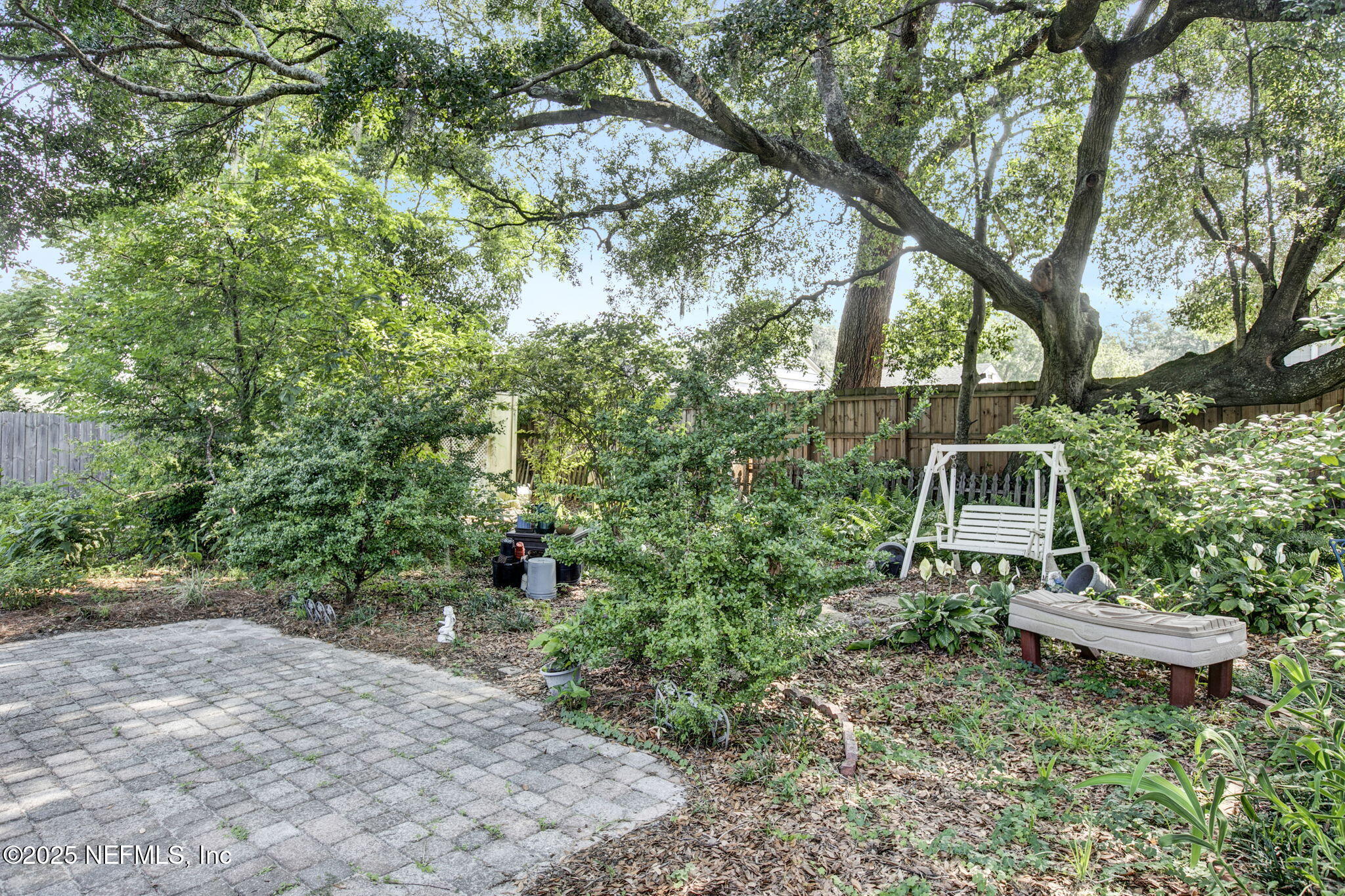 1409 MONTICELLO Road