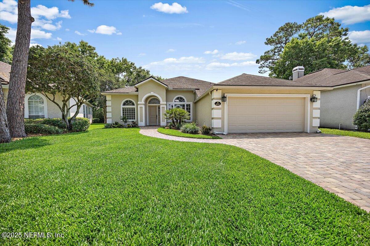6541 BURNHAM Circle