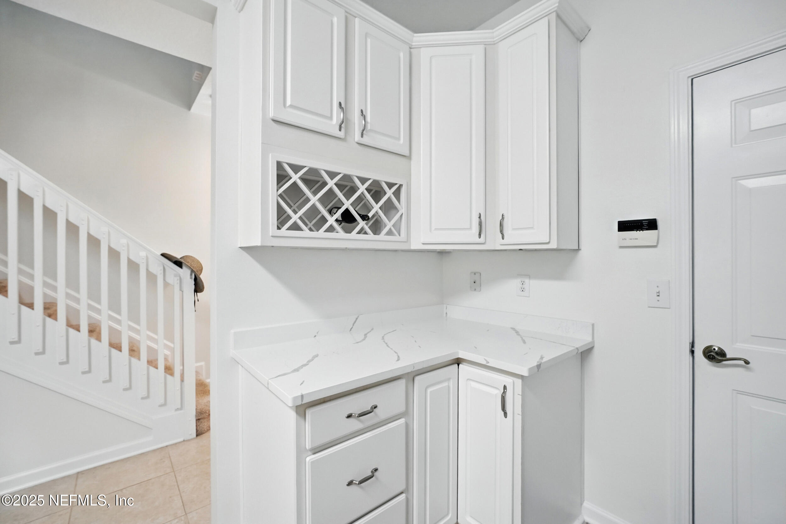 7566 SCARLET IBIS Lane