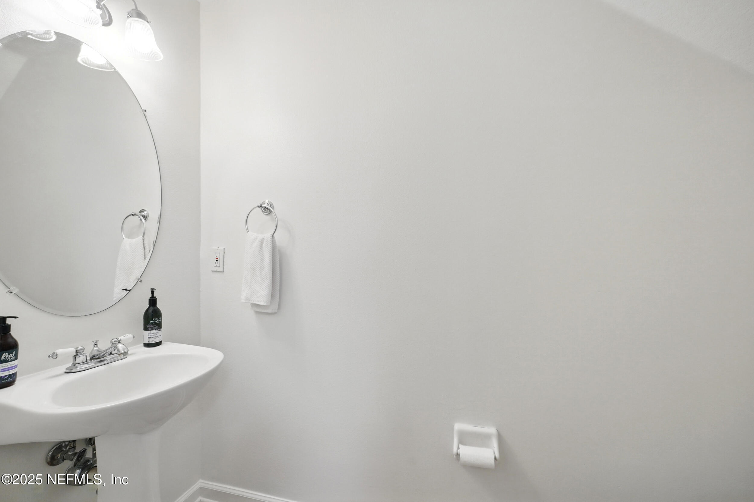 7566 SCARLET IBIS Lane