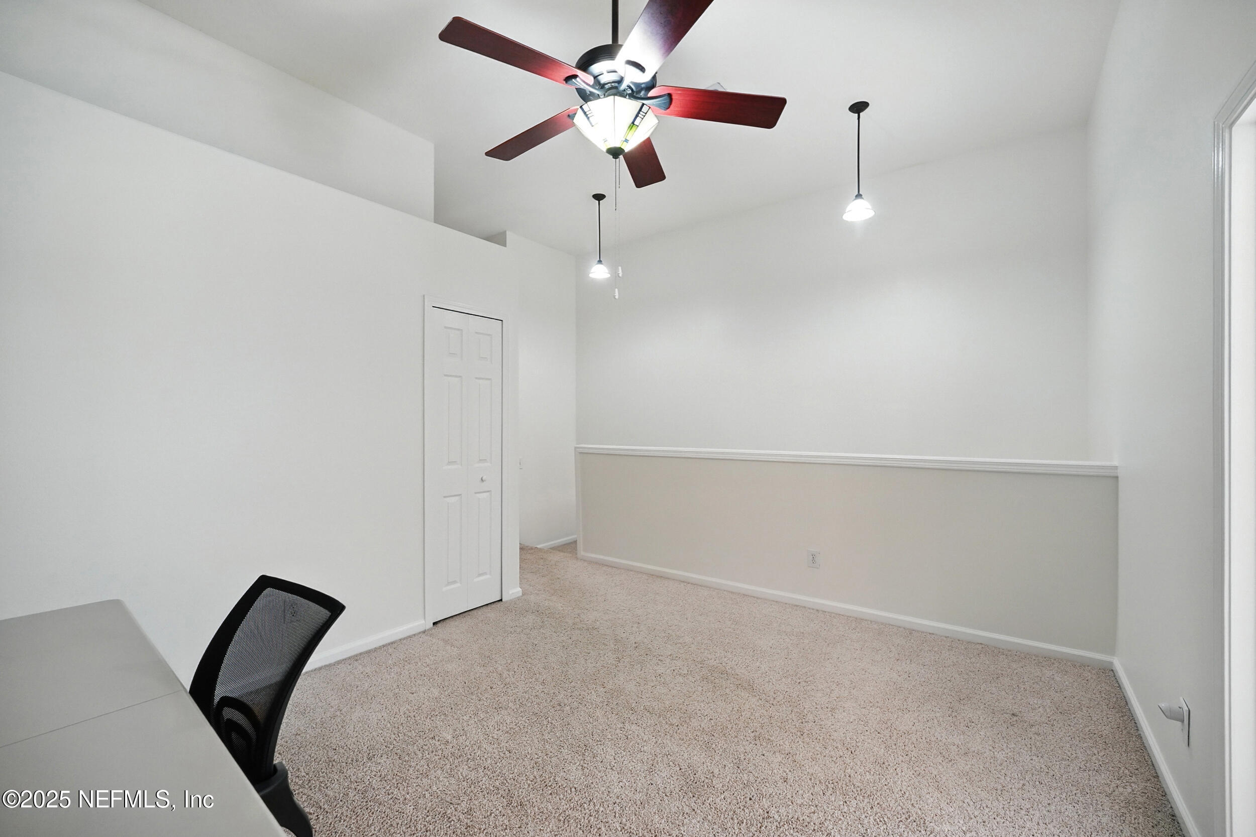 7566 SCARLET IBIS Lane