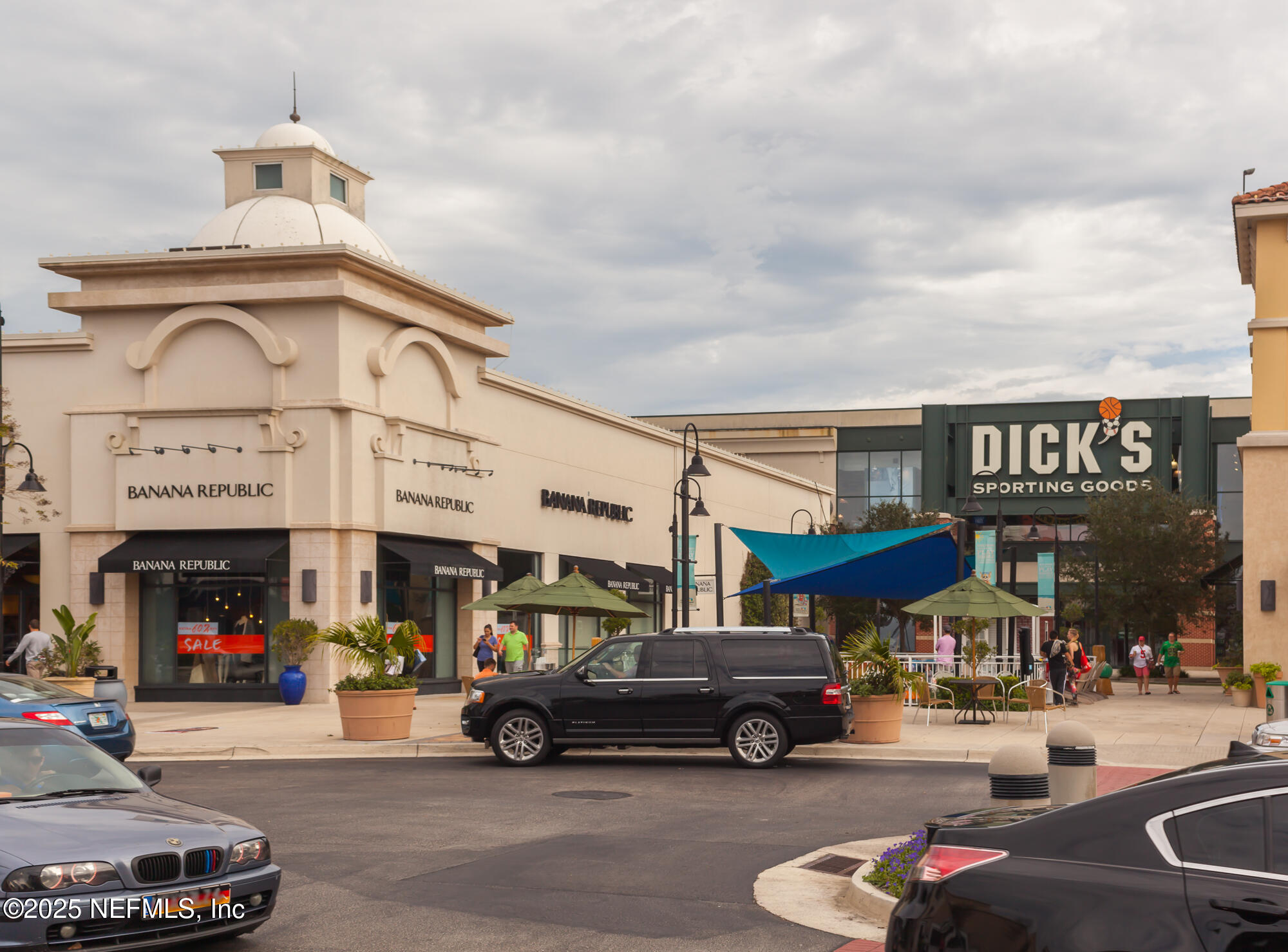 7566 SCARLET IBIS Lane