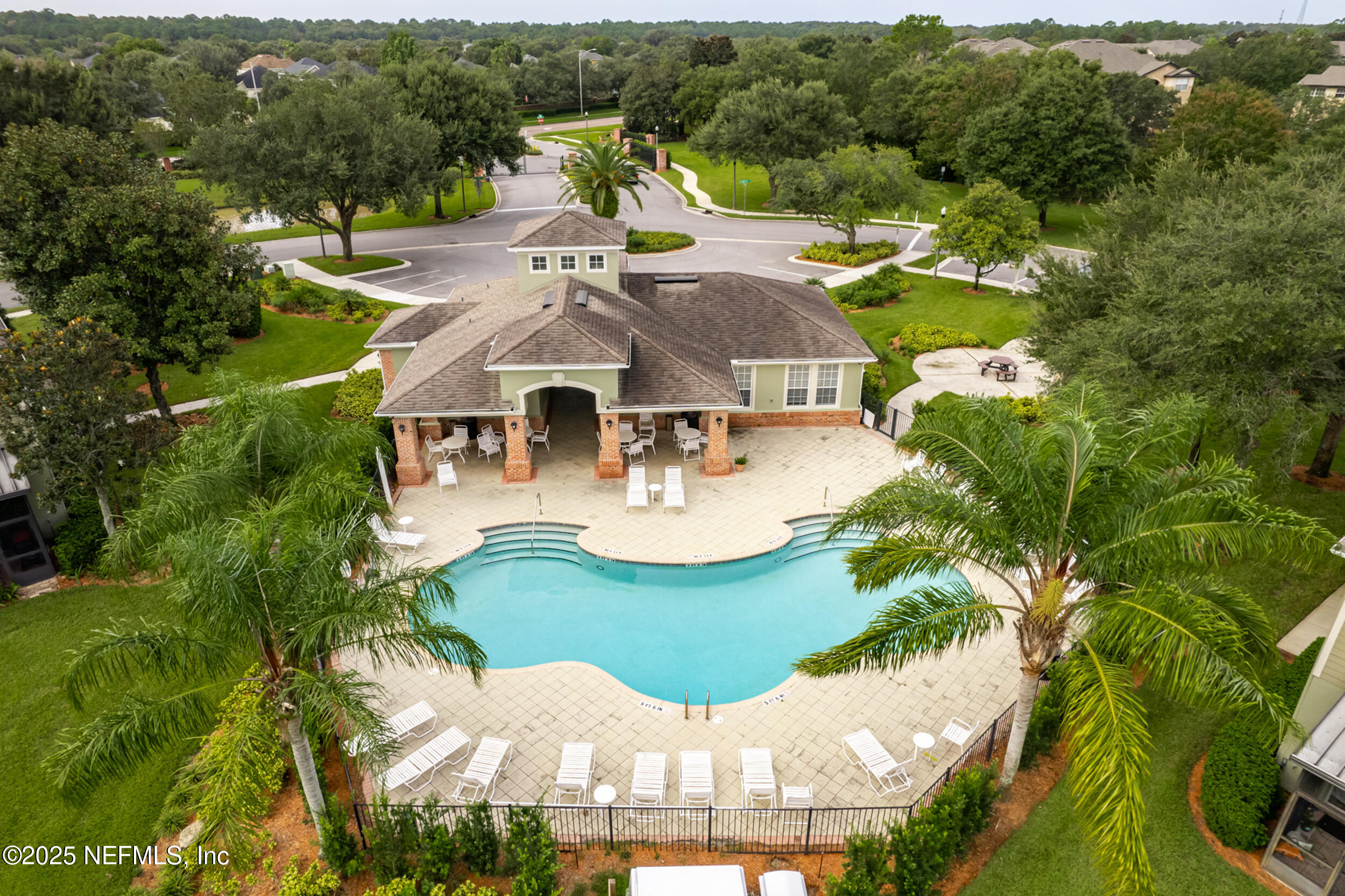 7566 SCARLET IBIS Lane