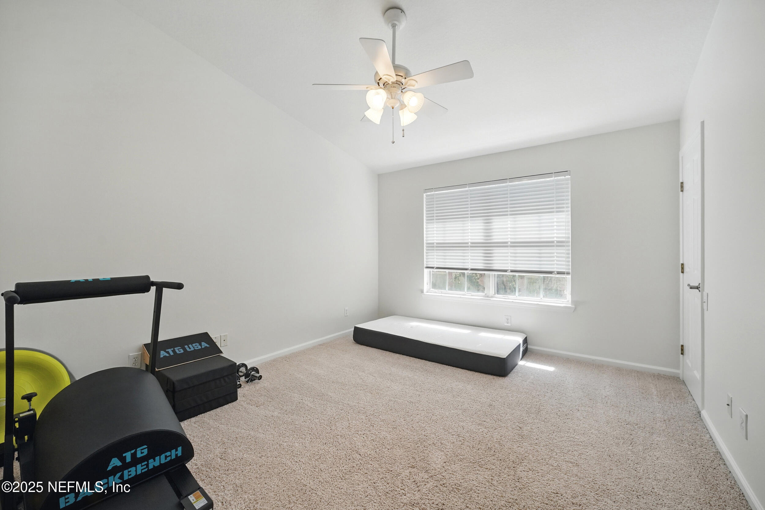 7566 SCARLET IBIS Lane