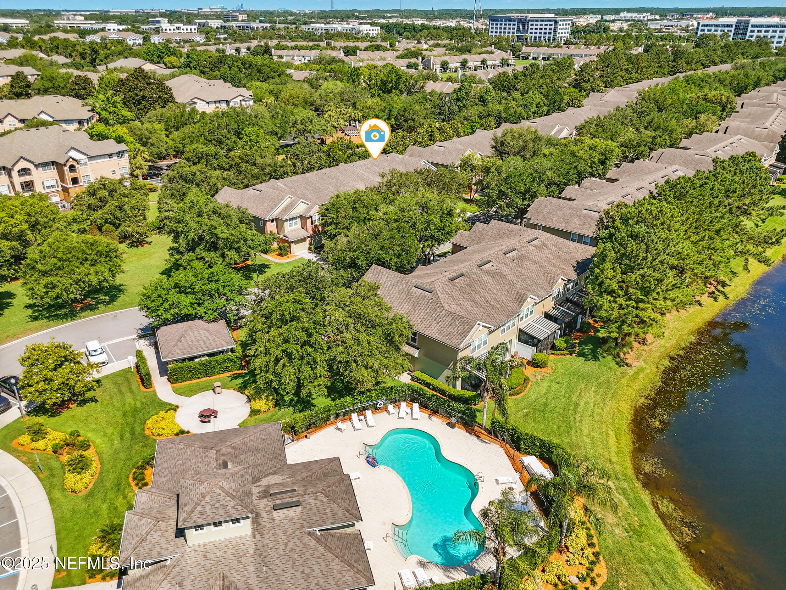 7566 SCARLET IBIS Lane