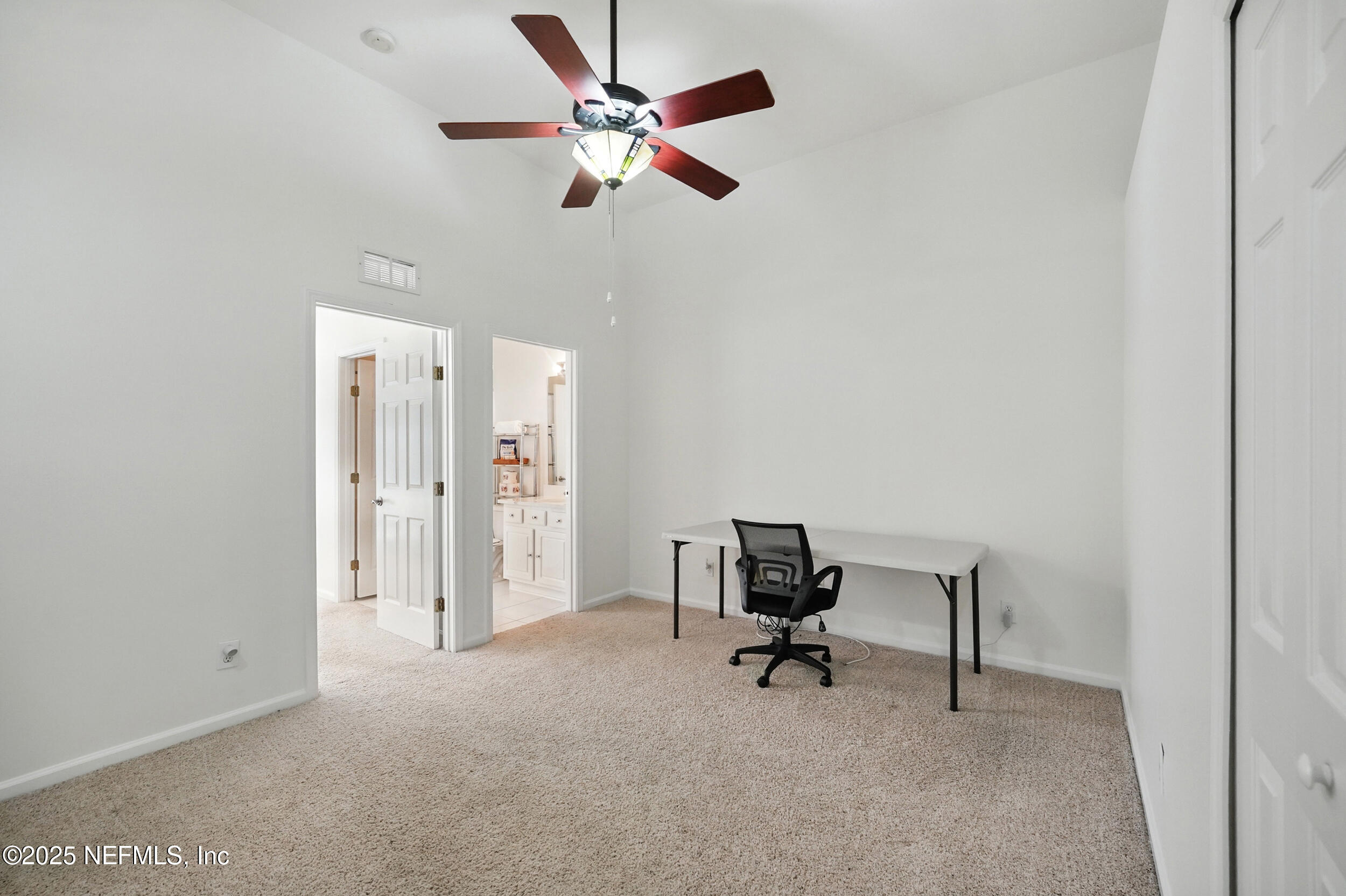 7566 SCARLET IBIS Lane