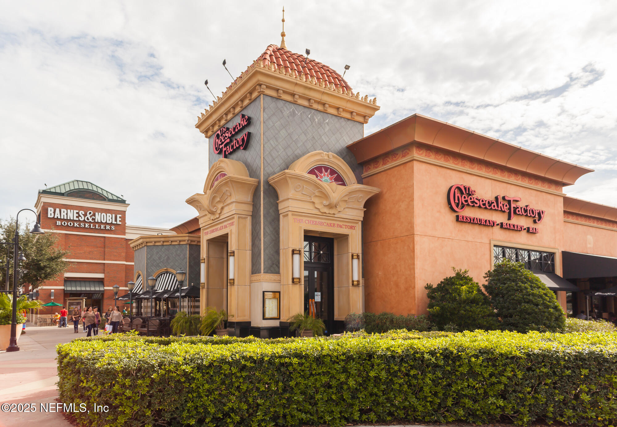 7566 SCARLET IBIS Lane