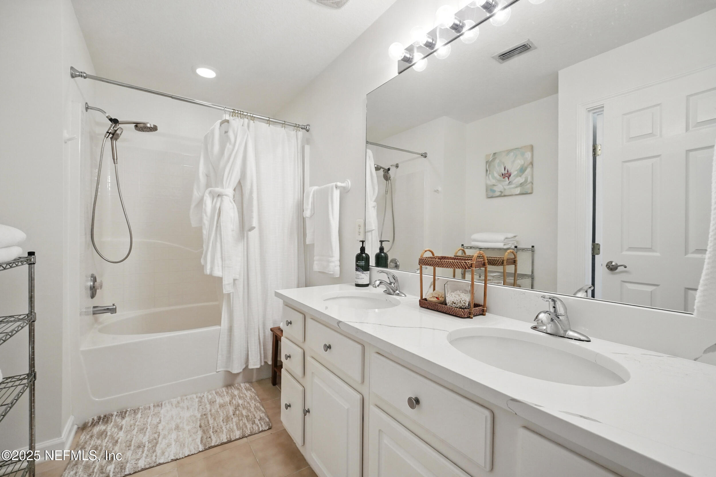 7566 SCARLET IBIS Lane