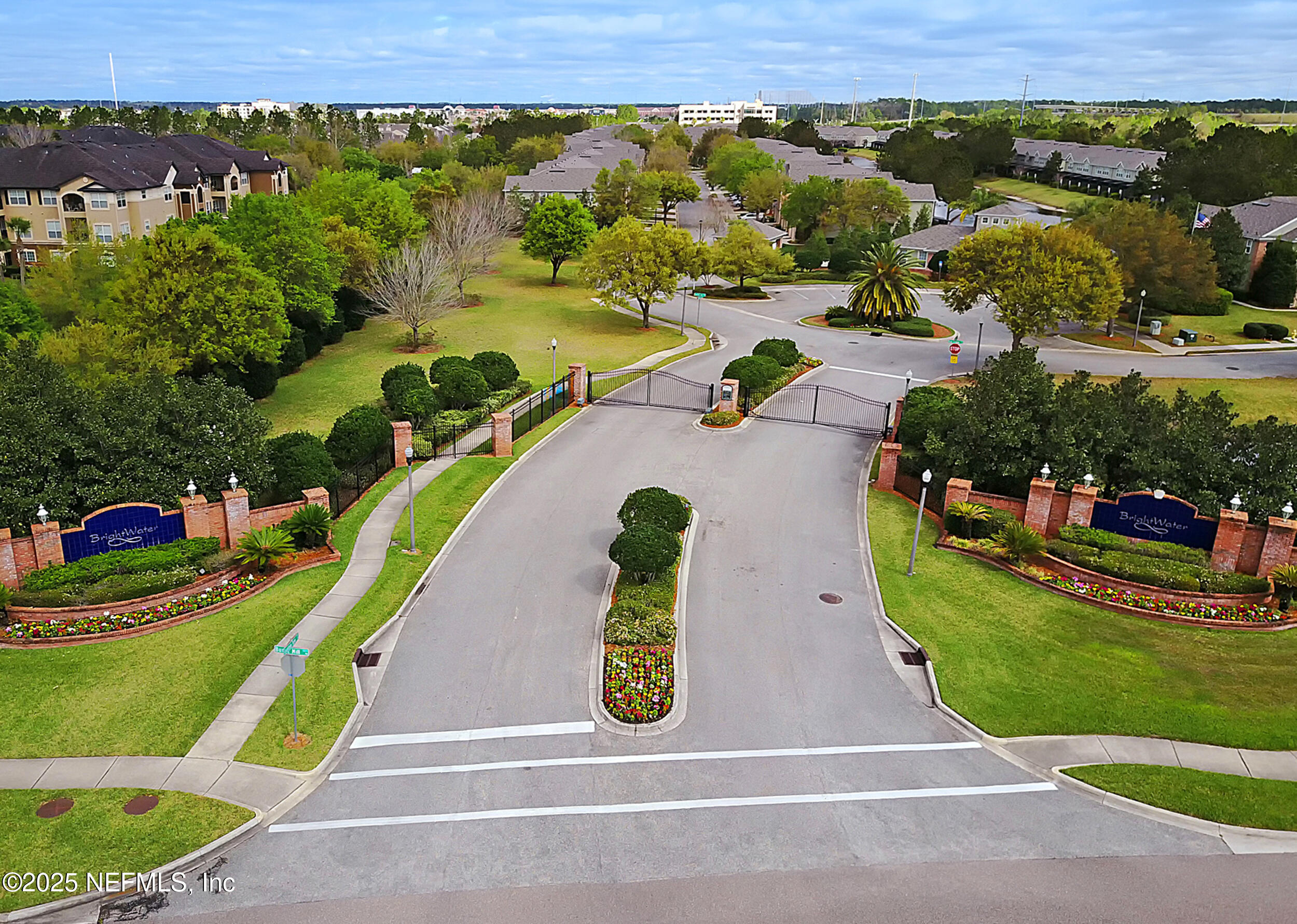 7566 SCARLET IBIS Lane