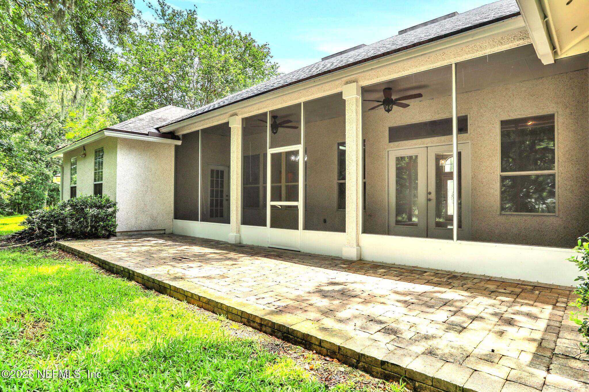 880 BUCKEYE Lane W, St. Johns