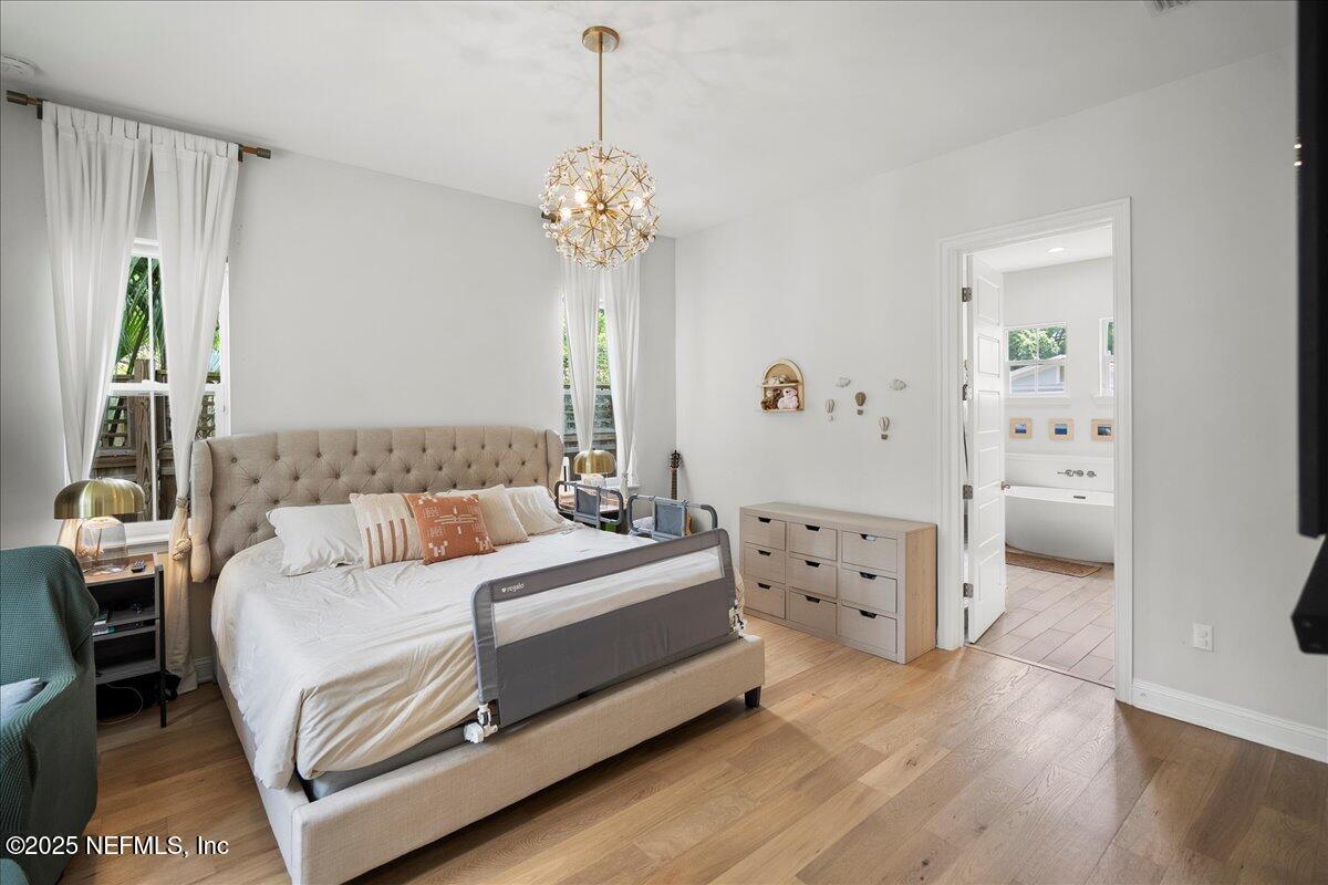 3850 BOONE PARK Avenue