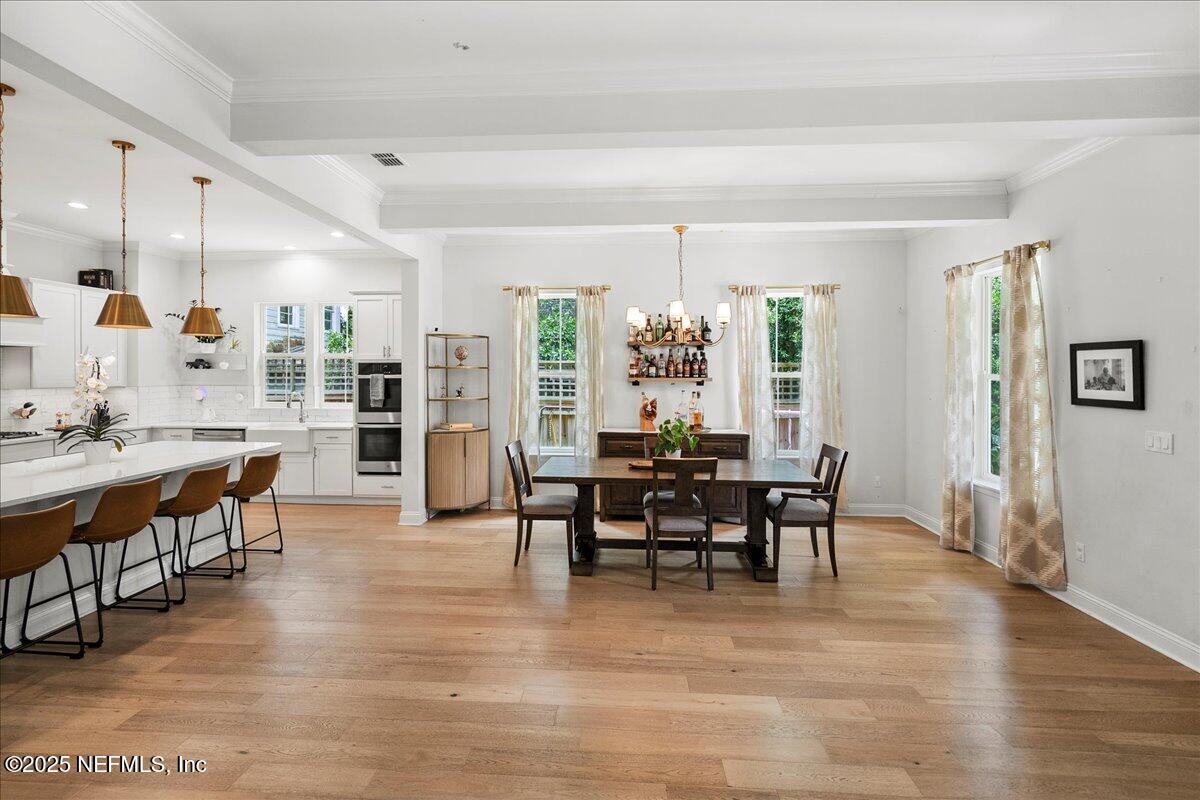 3850 BOONE PARK Avenue