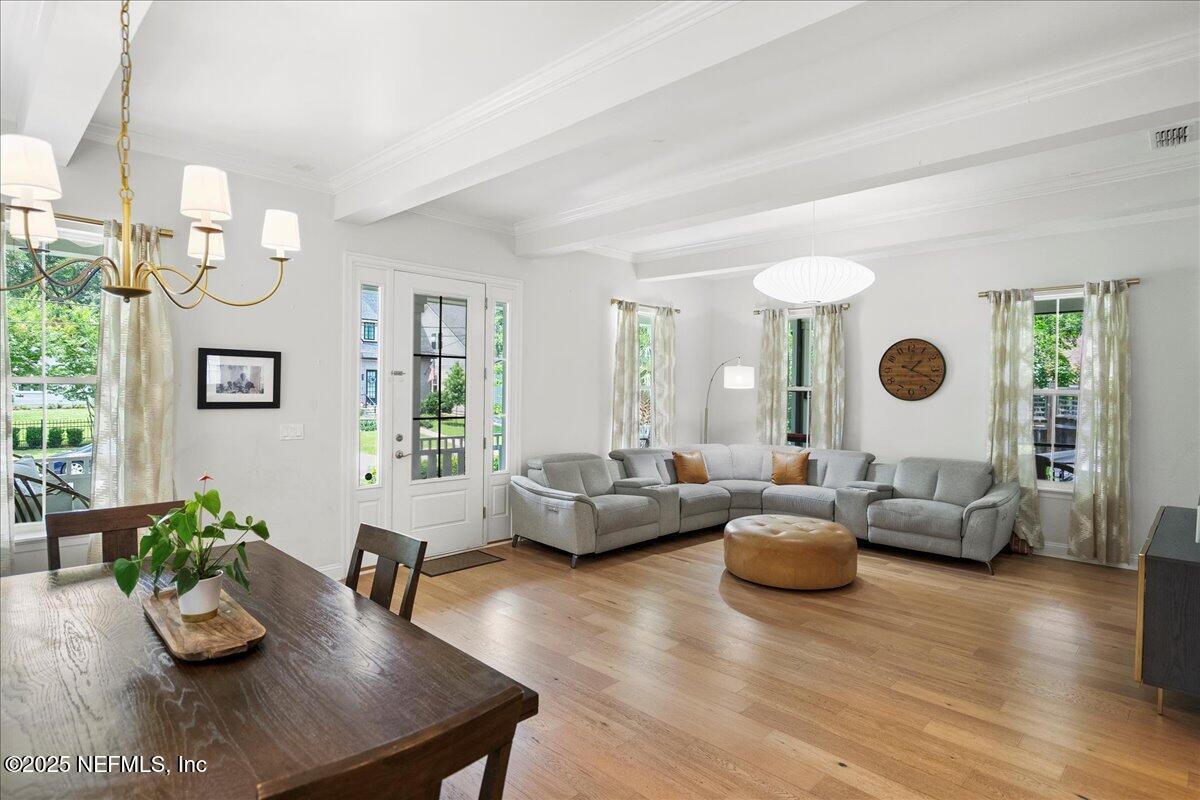 3850 BOONE PARK Avenue