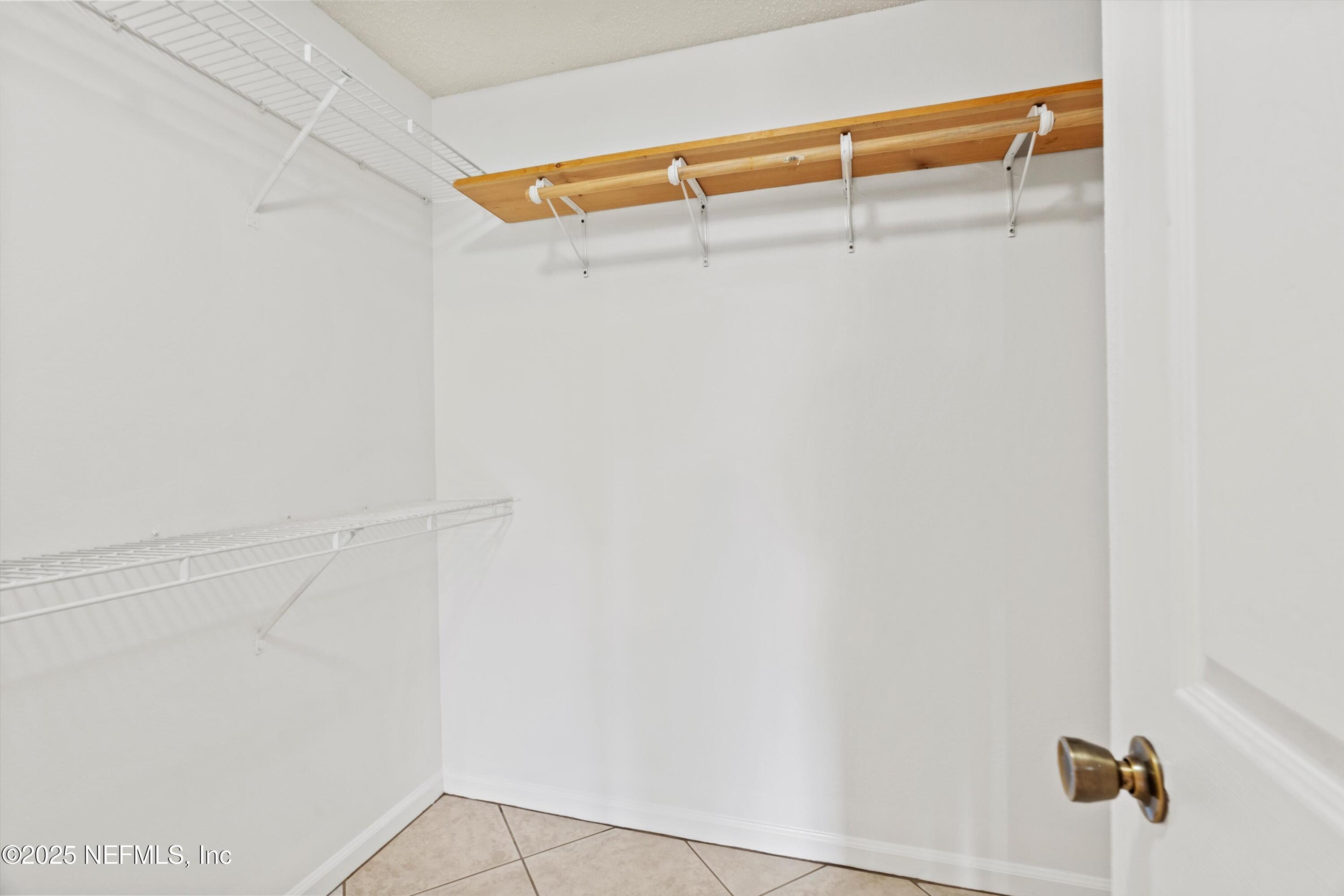 900 IRONWOOD Drive, 934