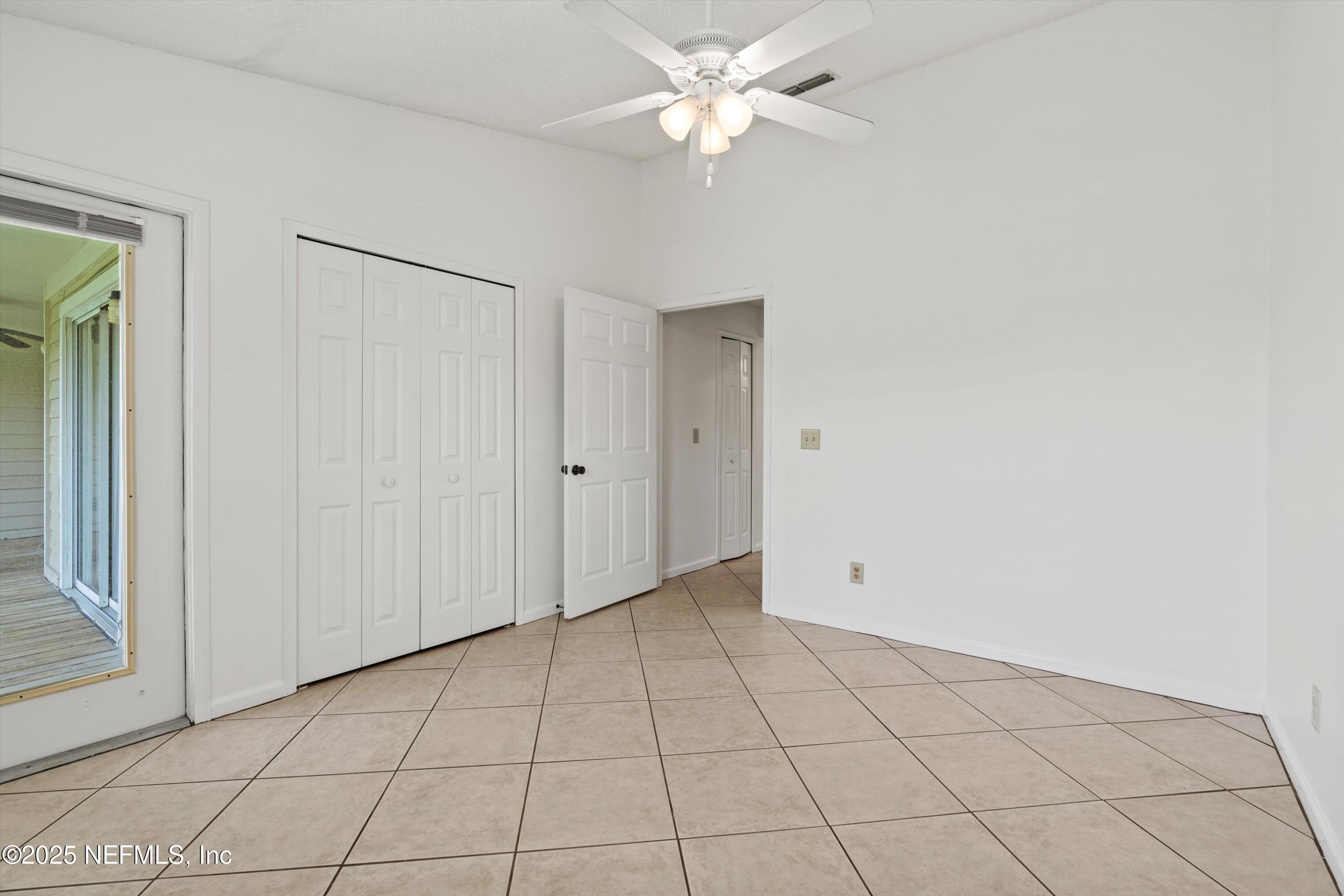 900 IRONWOOD Drive, 934