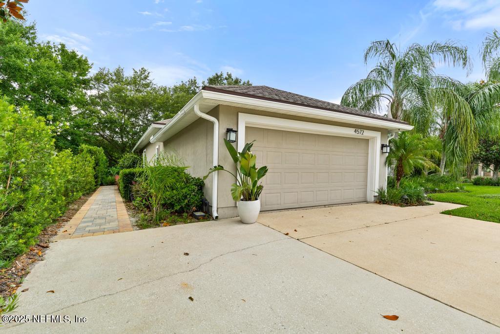 4572 COMANCHE TRAIL Boulevard, St. Johns