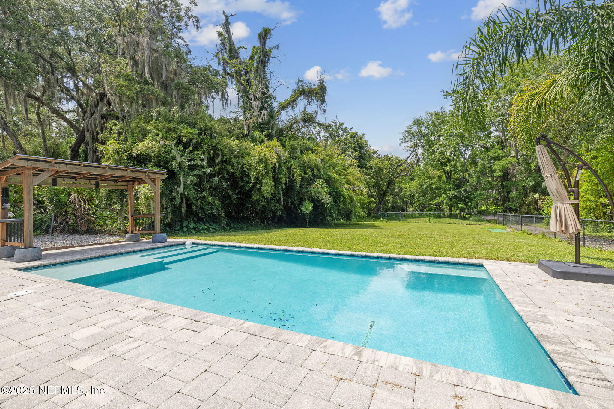 4341 WOODMERE Street