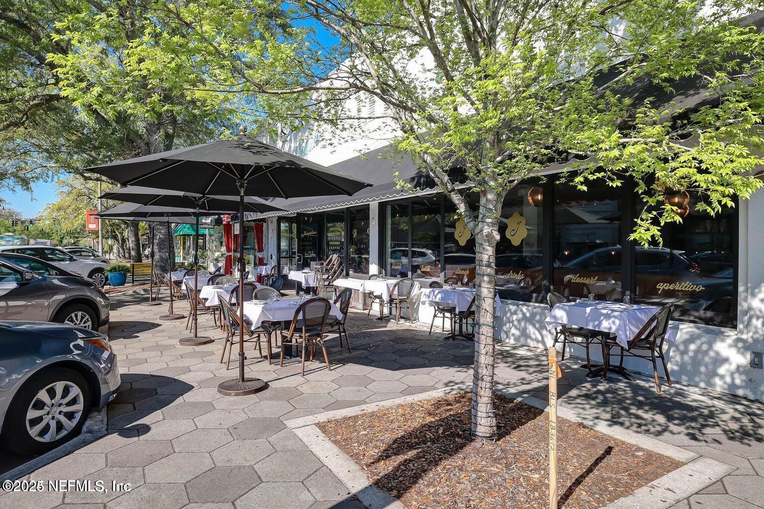 4341 WOODMERE Street