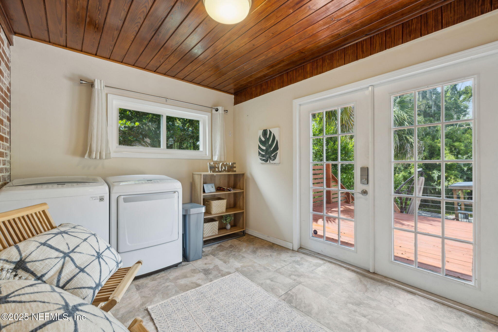 4341 WOODMERE Street