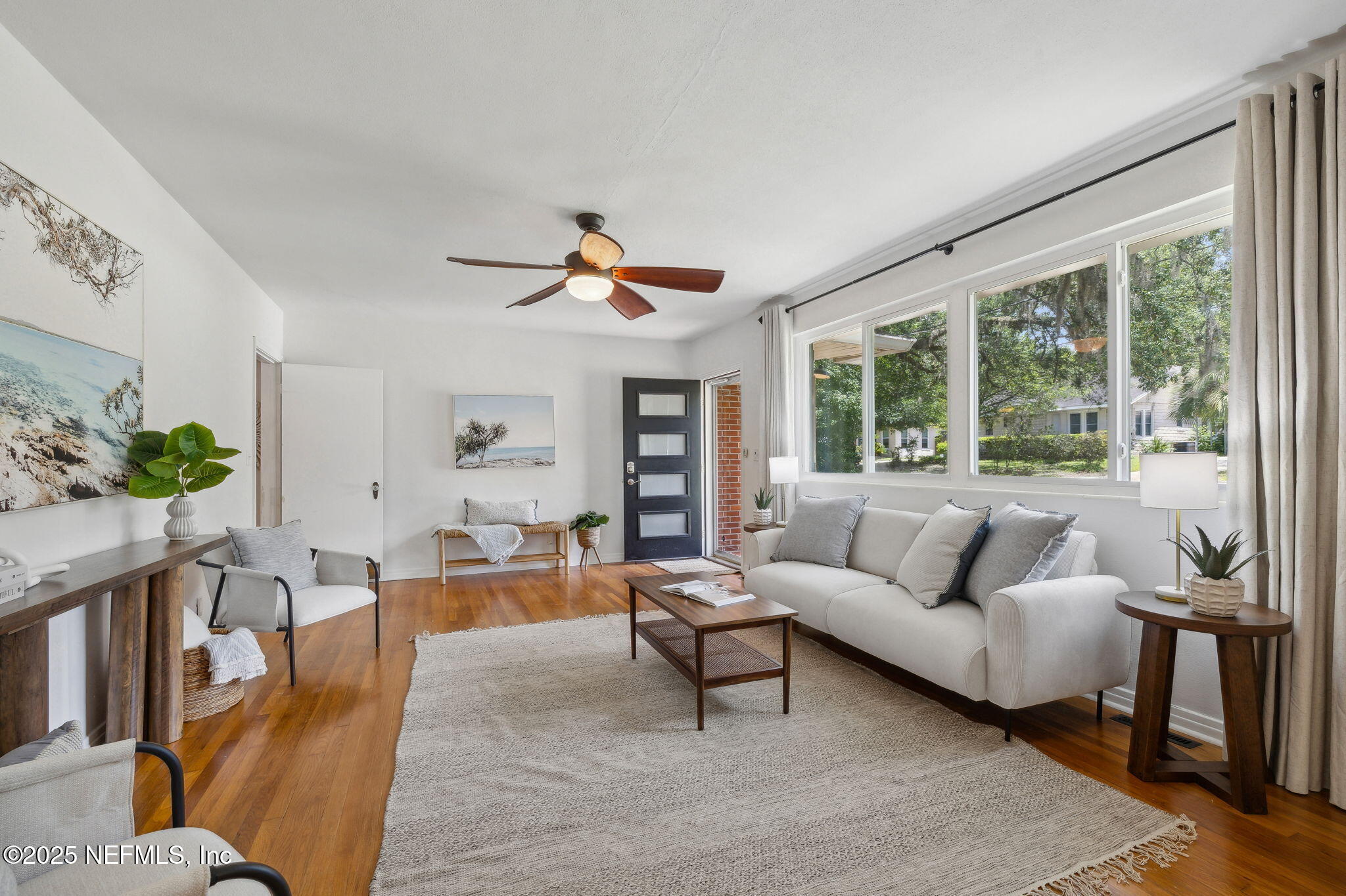 4341 WOODMERE Street