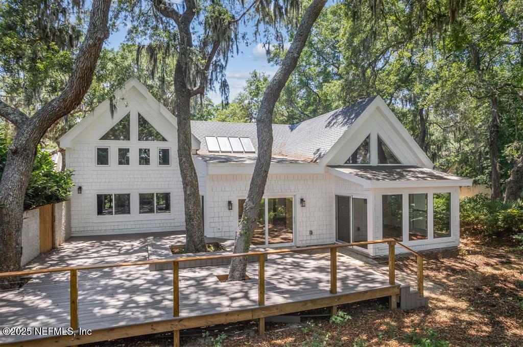 22 BELTED KINGFISHER Road