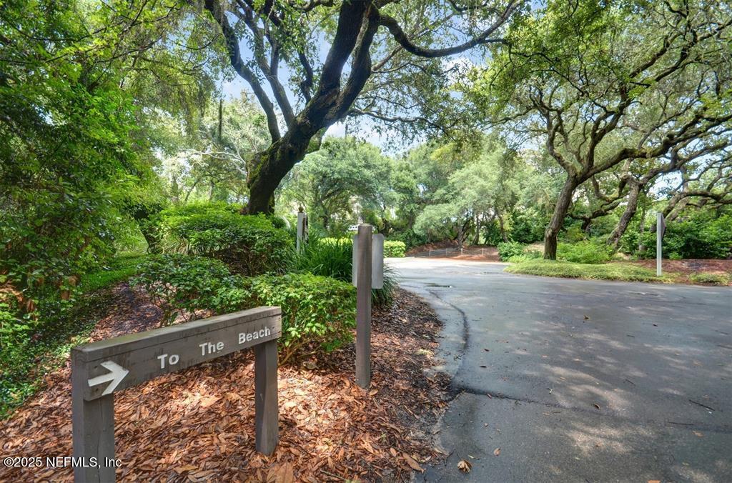 2101 BEACH WOOD Road