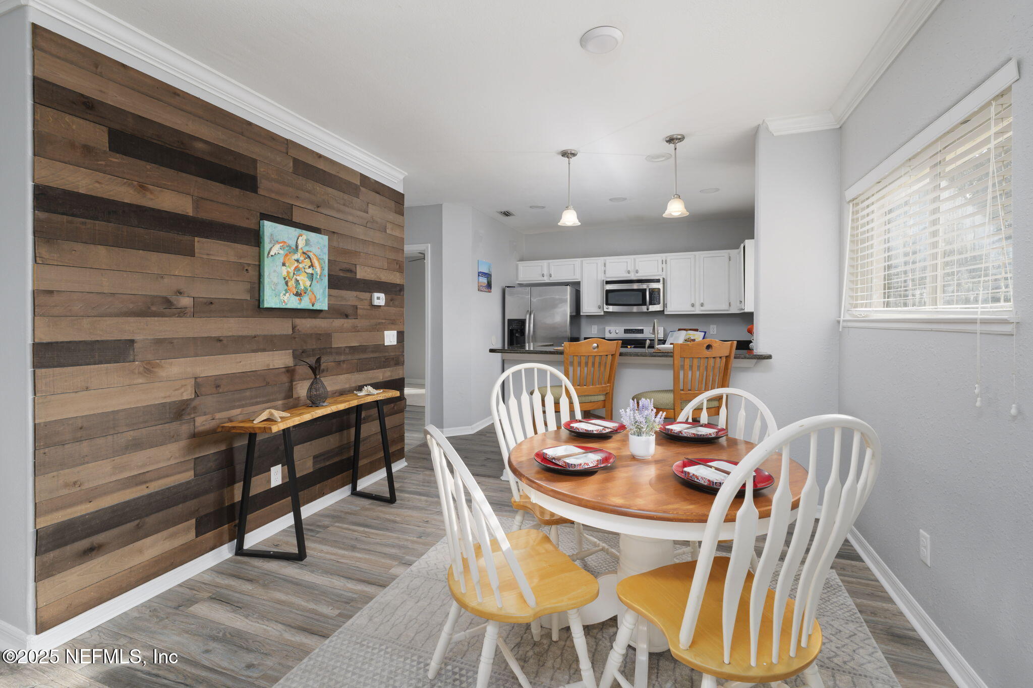 1800 THE GREENS Way, 312