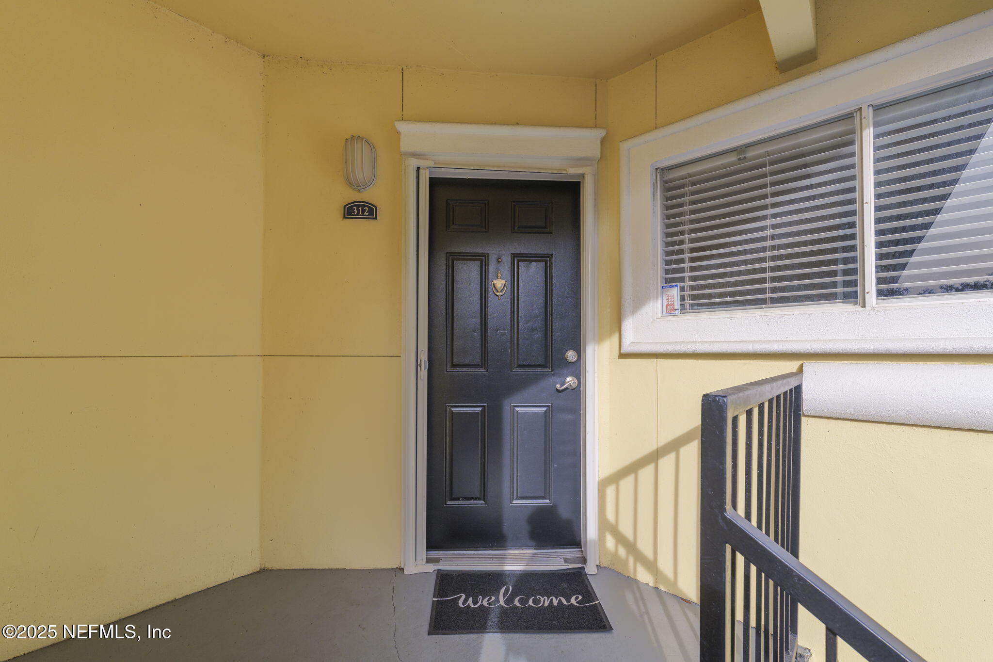 1800 THE GREENS Way, 312