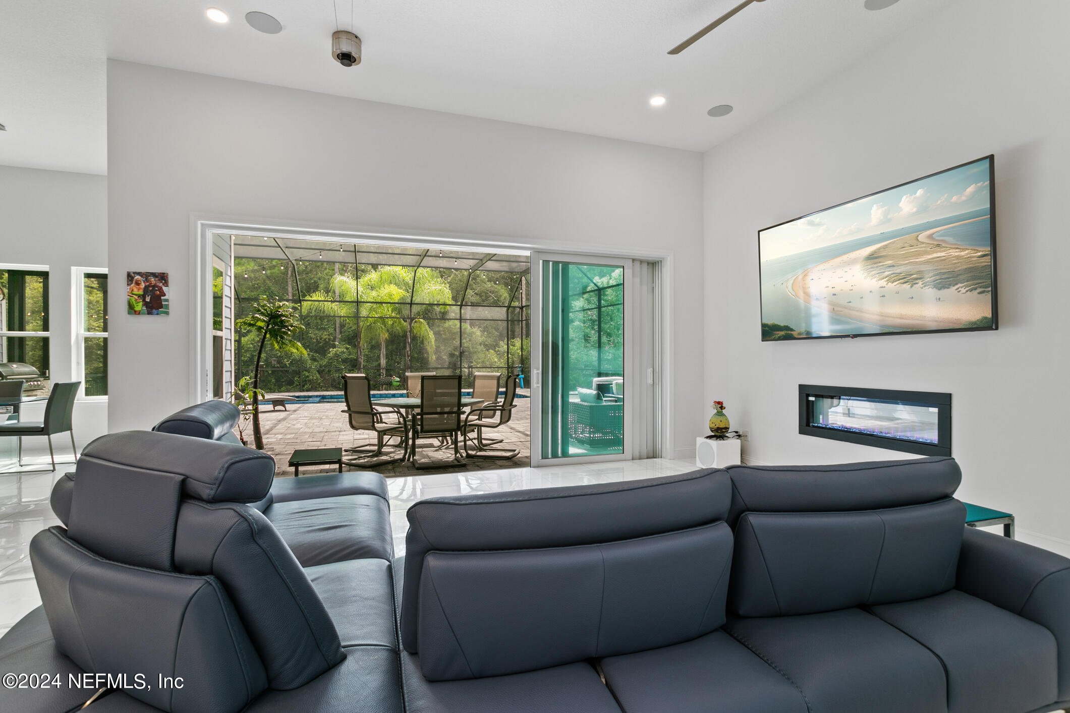 452 QUAIL VISTA Drive