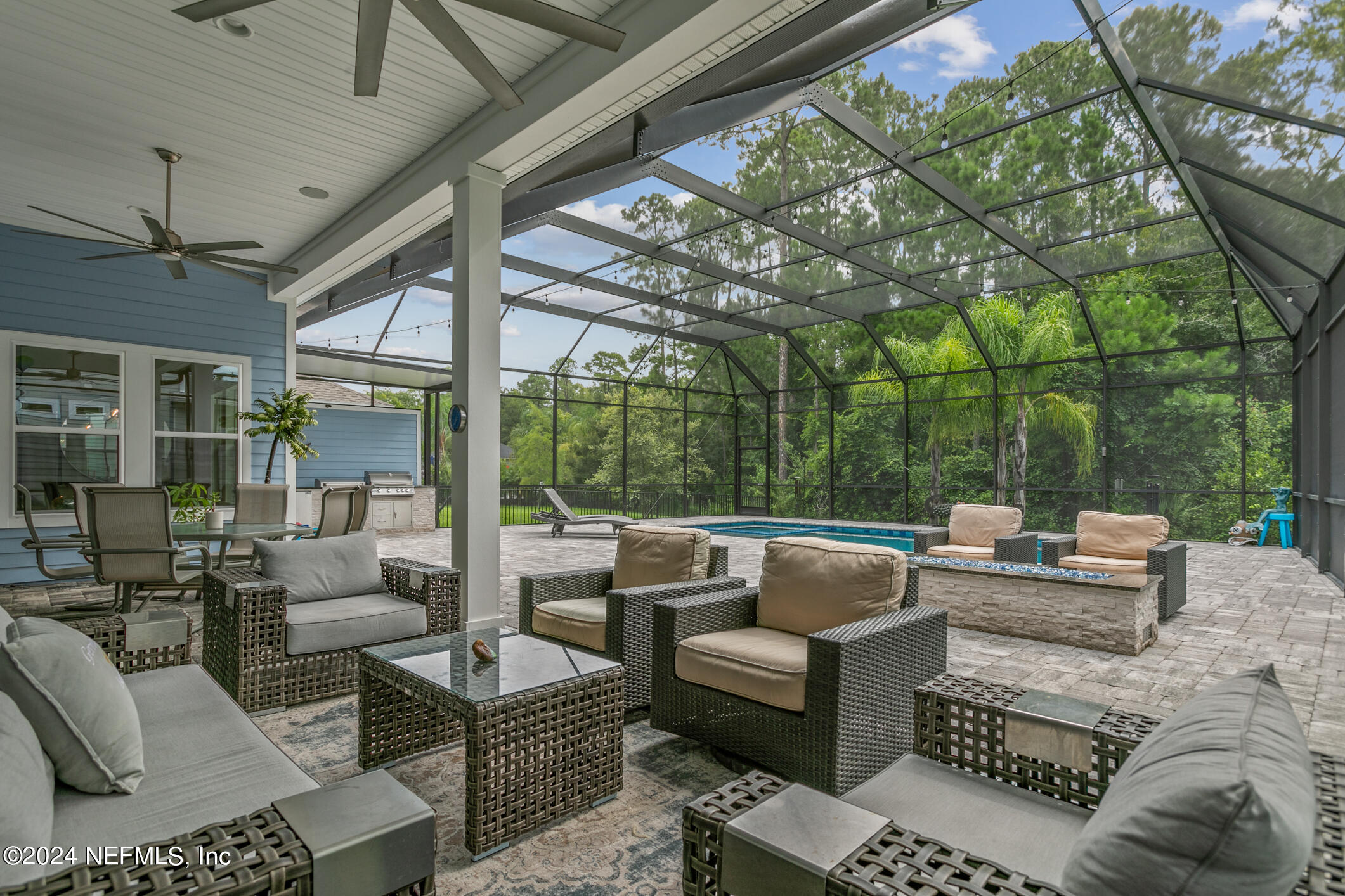 452 QUAIL VISTA Drive