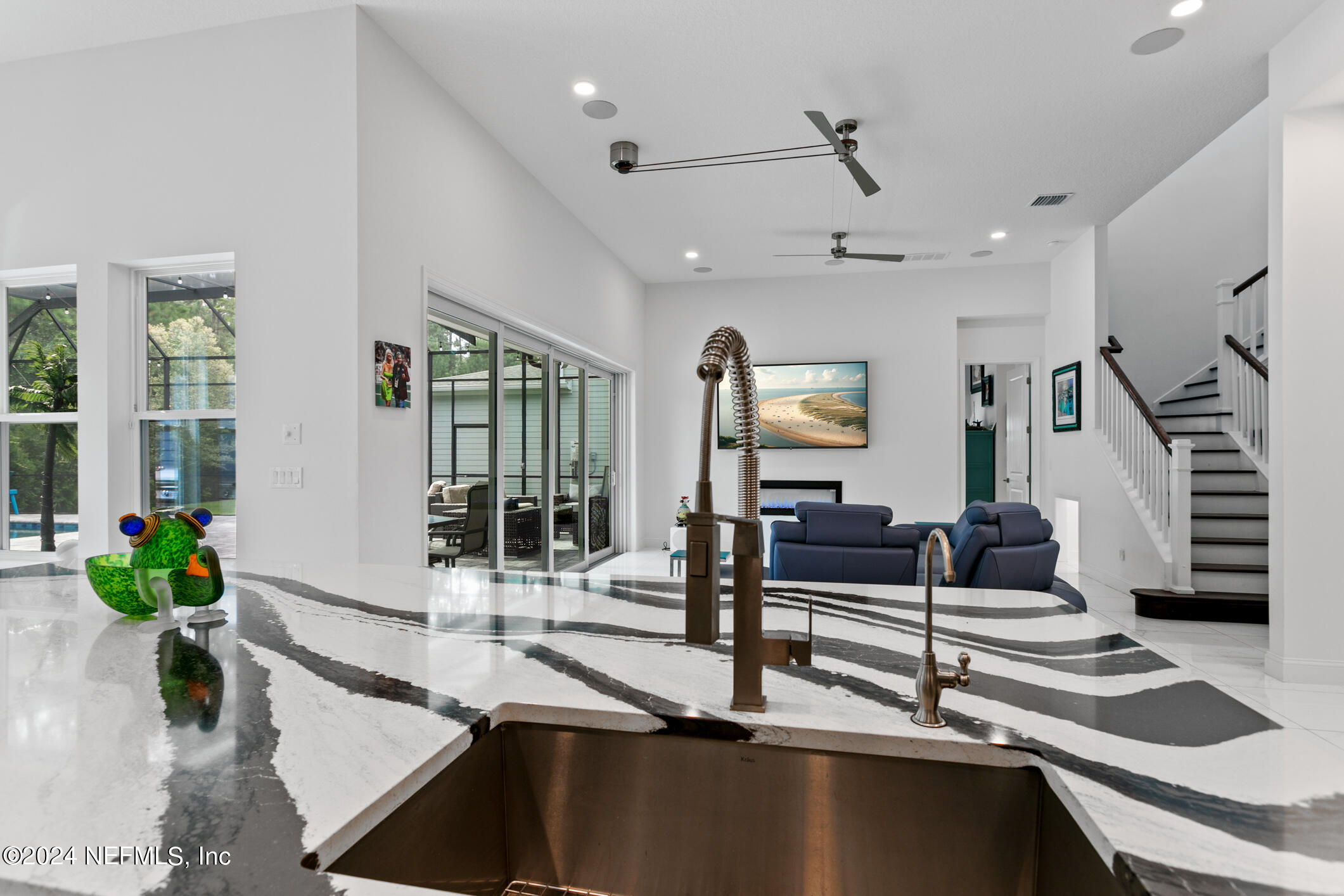 452 QUAIL VISTA Drive