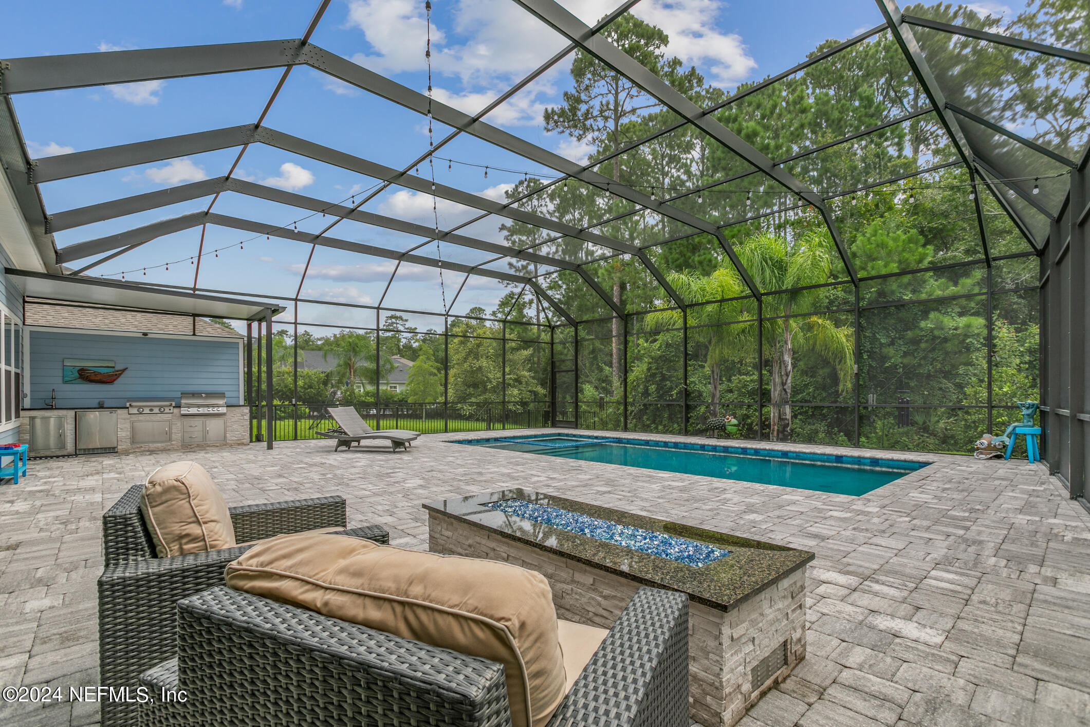 452 QUAIL VISTA Drive
