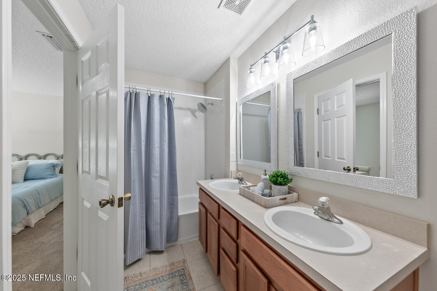 808 BLACK CHERRY Drive S, St. Johns