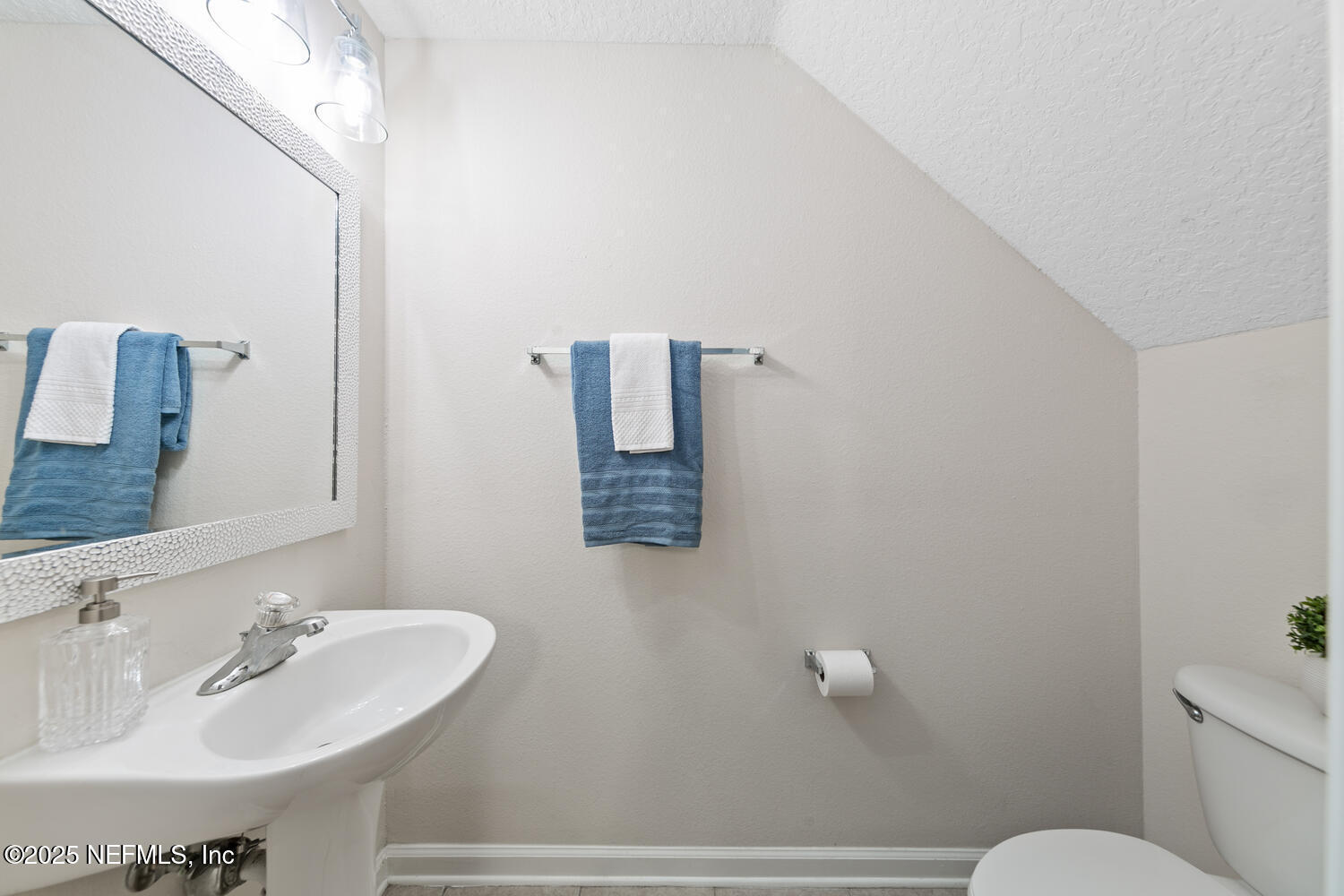 808 BLACK CHERRY Drive S, St. Johns