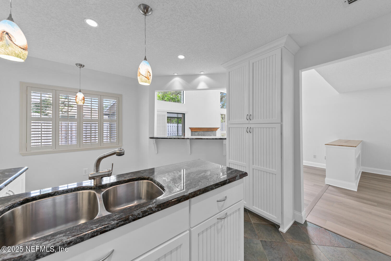 511 SELVA LAKES Circle