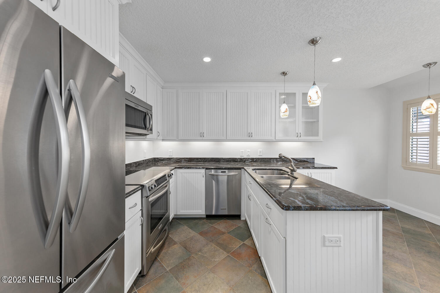 511 SELVA LAKES Circle