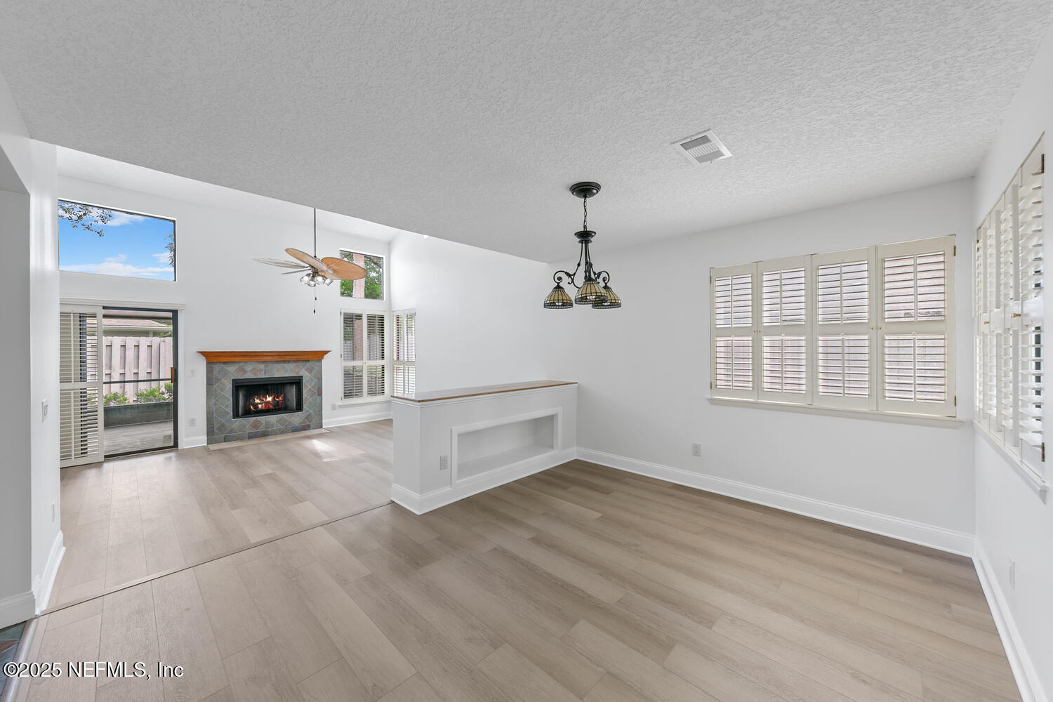511 SELVA LAKES Circle