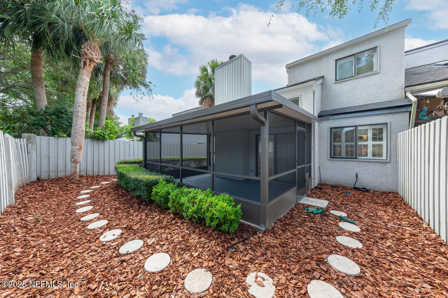 511 SELVA LAKES Circle