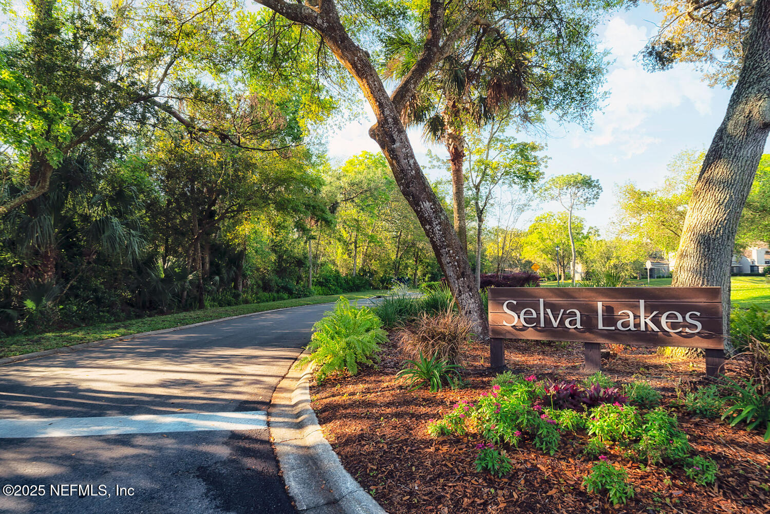 511 SELVA LAKES Circle