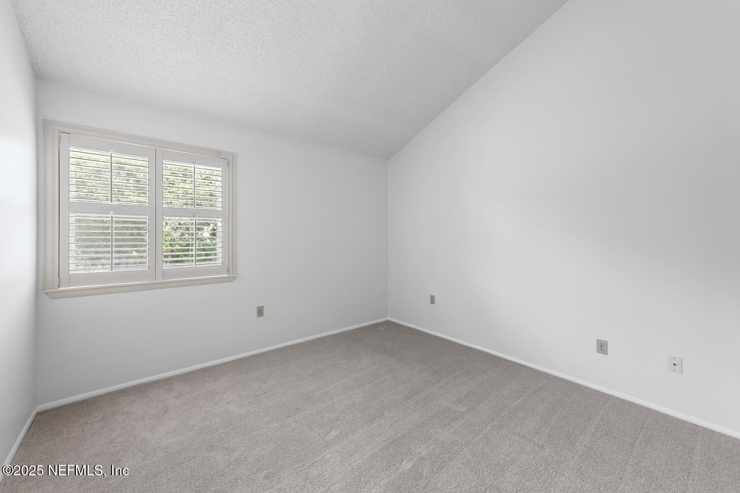 511 SELVA LAKES Circle