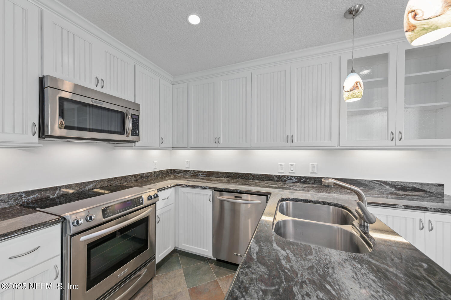 511 SELVA LAKES Circle