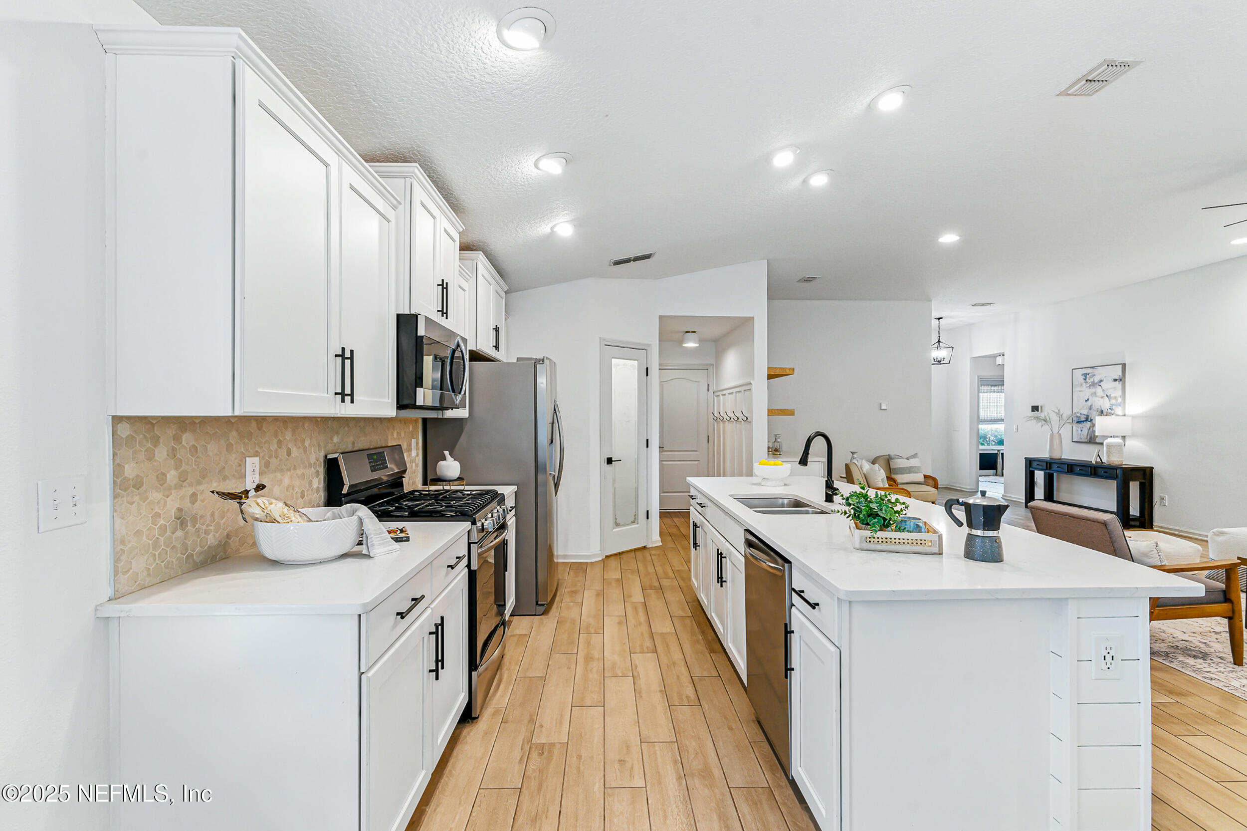 141 BALMORAL CASTLE Drive, St. Johns