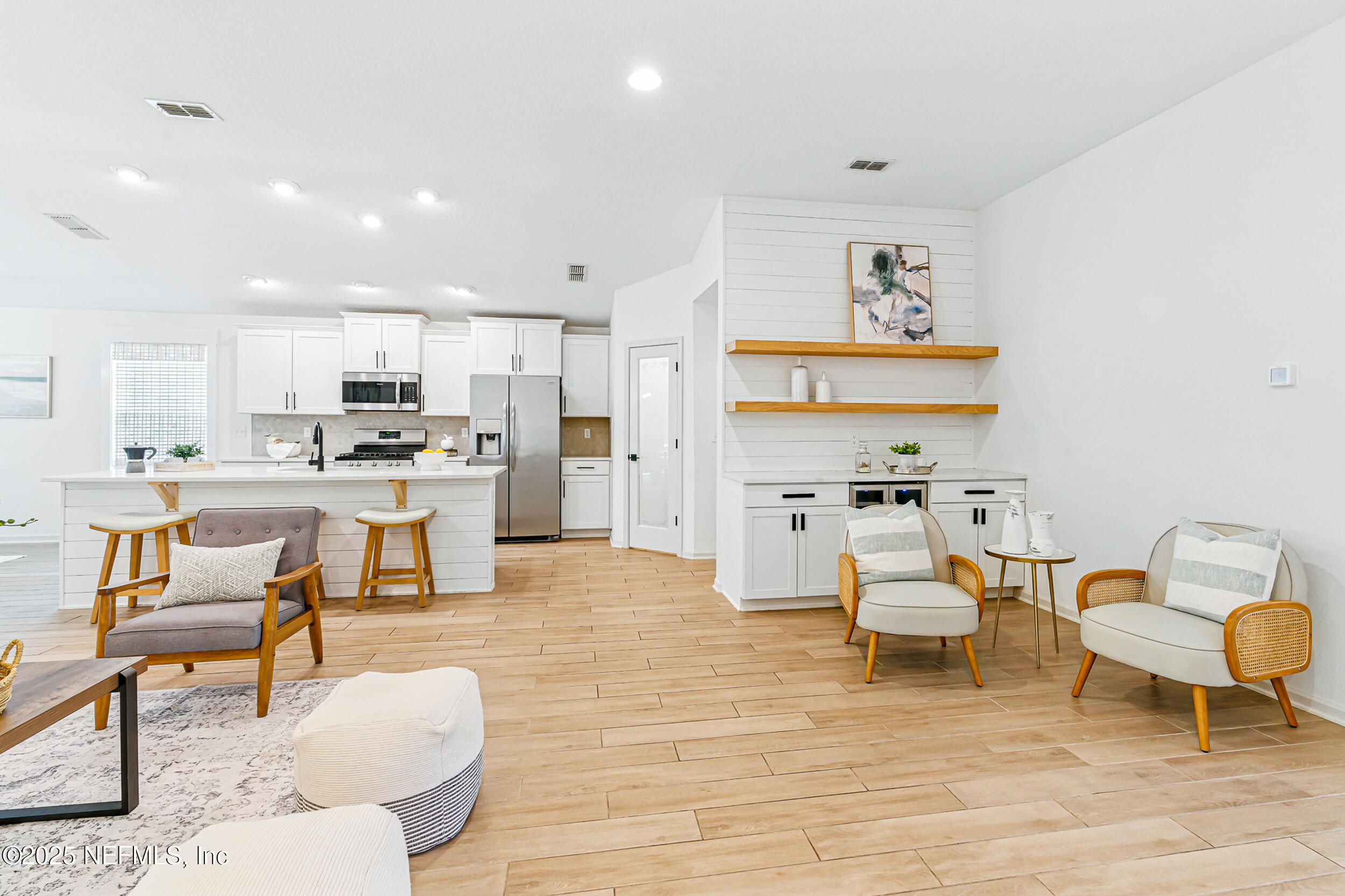 141 BALMORAL CASTLE Drive, St. Johns