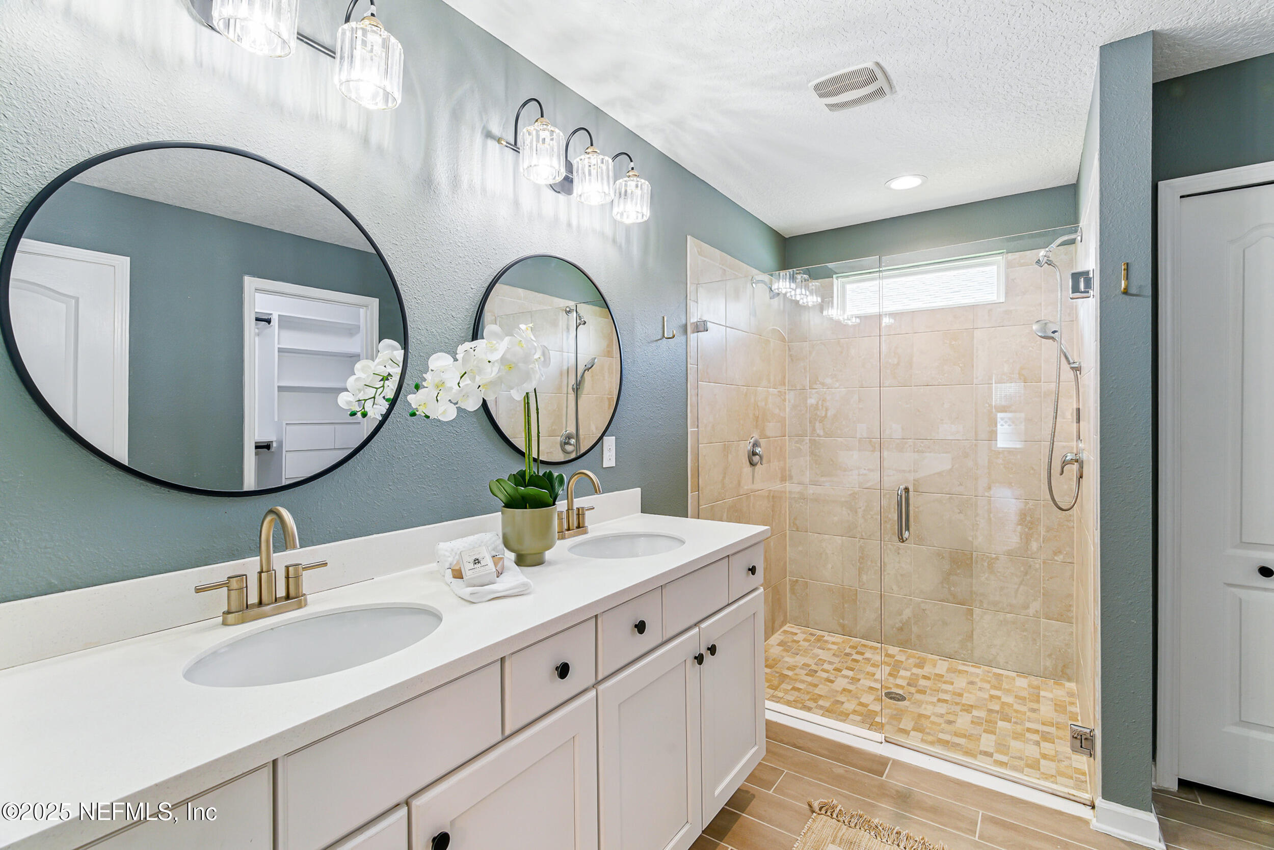 141 BALMORAL CASTLE Drive, St. Johns